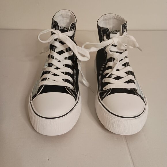 Black Embroidered Crane Bird Nature Scene High Top Sneakers Women’s Size 7 NWT - Picture 7 of 15